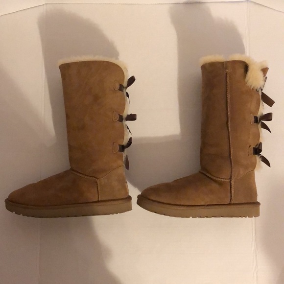 UGG Bailey Bow Tall II Boot in Chestnut- size 7 - Picture 6 of 14